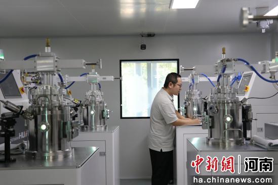 從微粉到全產(chǎn)業(yè)鏈 科技賦能金剛石材料創(chuàng)新之路